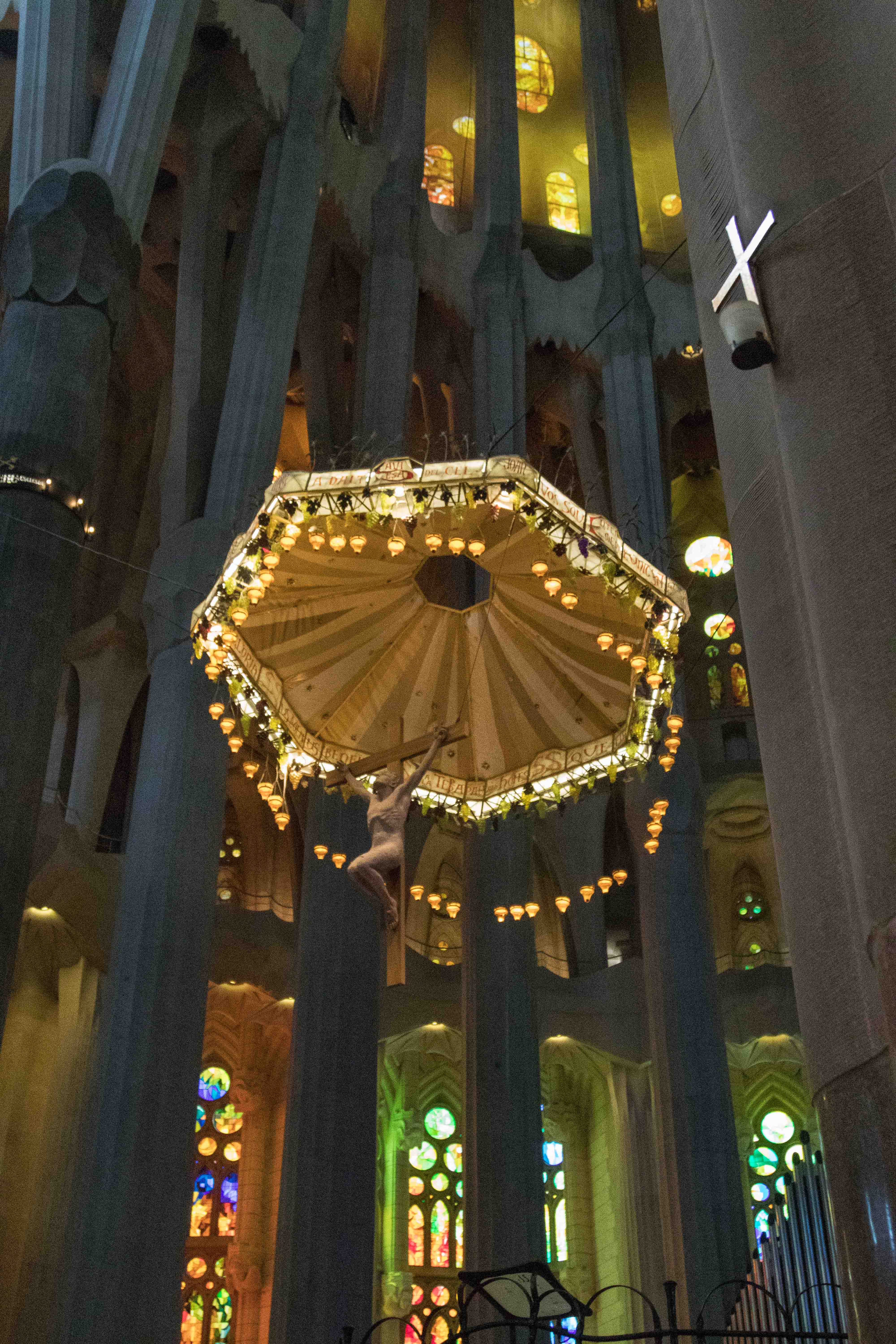 Barcelona Sagrada Familia Interior | https://www.roseclearfield.com