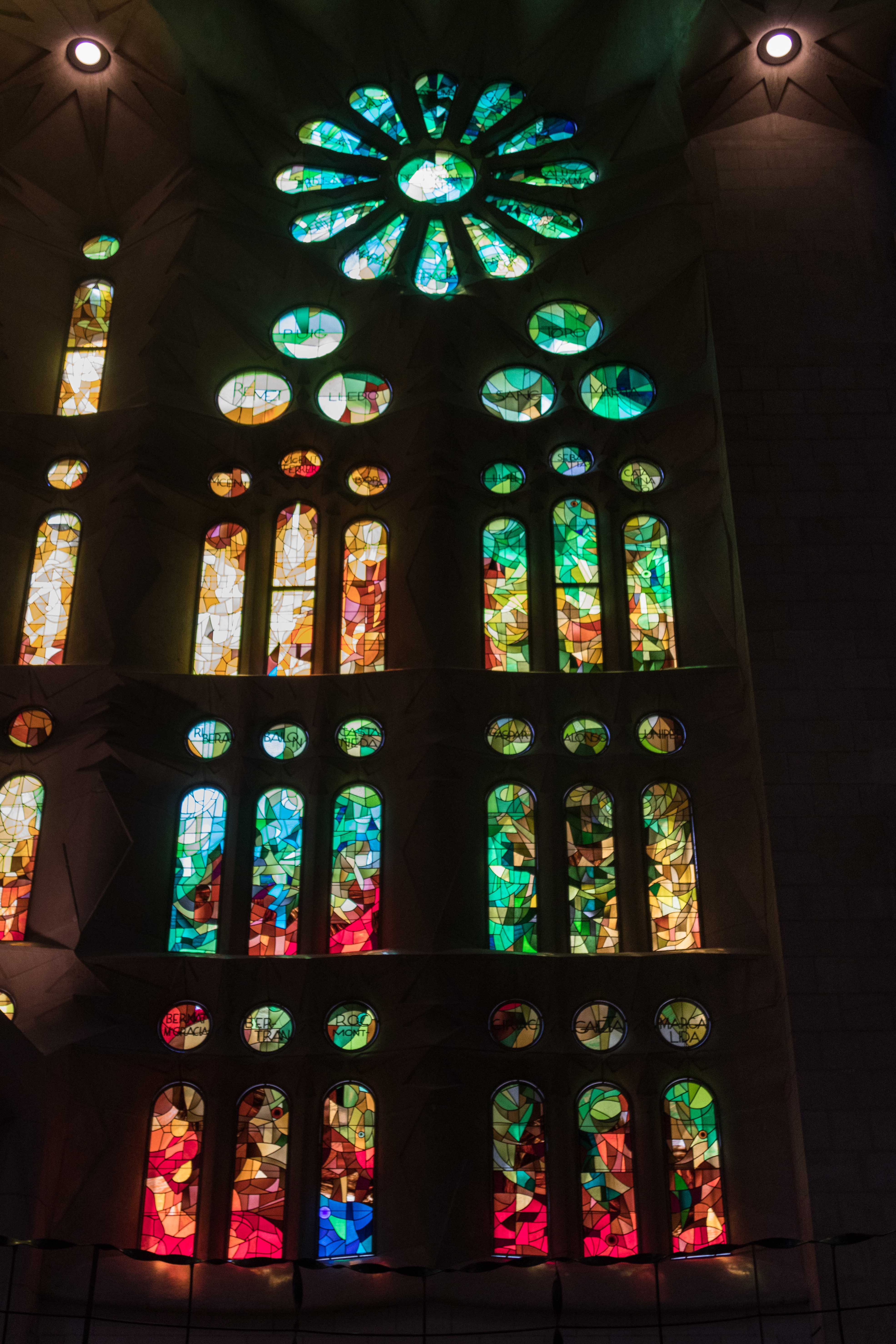 Barcelona Sagrada Familia Interior | https://www.roseclearfield.com