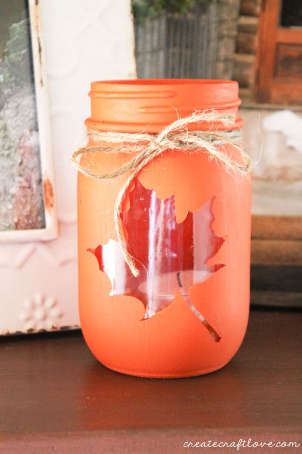 DIY Fall Mason Jar Decor - Fall Mason Jar Luminary via Create Craft Love | https://www.roseclearfield.com