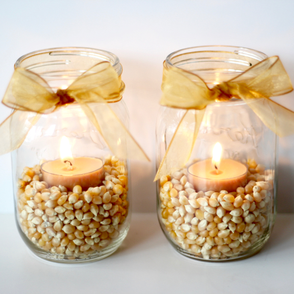 DIY Fall Mason Jar Decor - Fall Mason Jar Popcorn Kernal Luminary via The Frugal Girls | https://www.roseclearfield.com