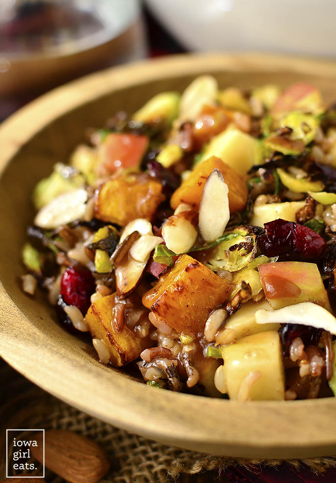 Back to School Healthy Lunches for Adults - Wild Rice Harvest Bowls with Fig Balsamic Vinaigrette via iowagirleats | https://www.roseclearfield.com