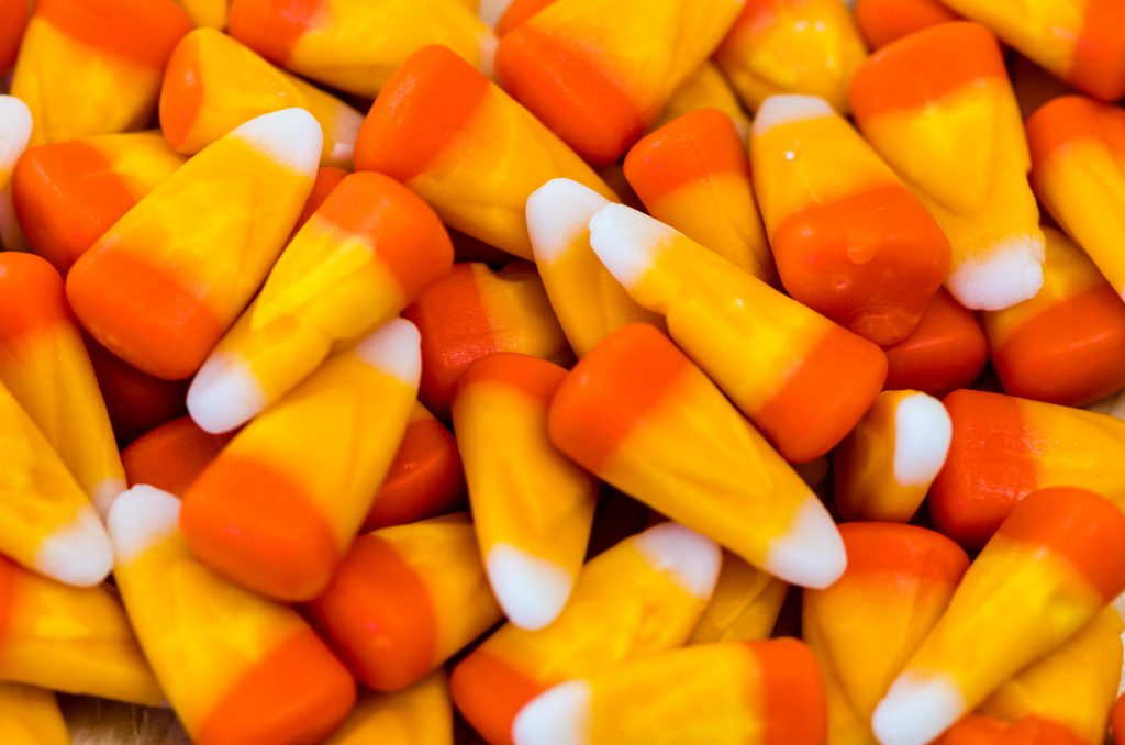 20 Creative Fall Photography Ideas - Candy Corn by m01229 via Flickr