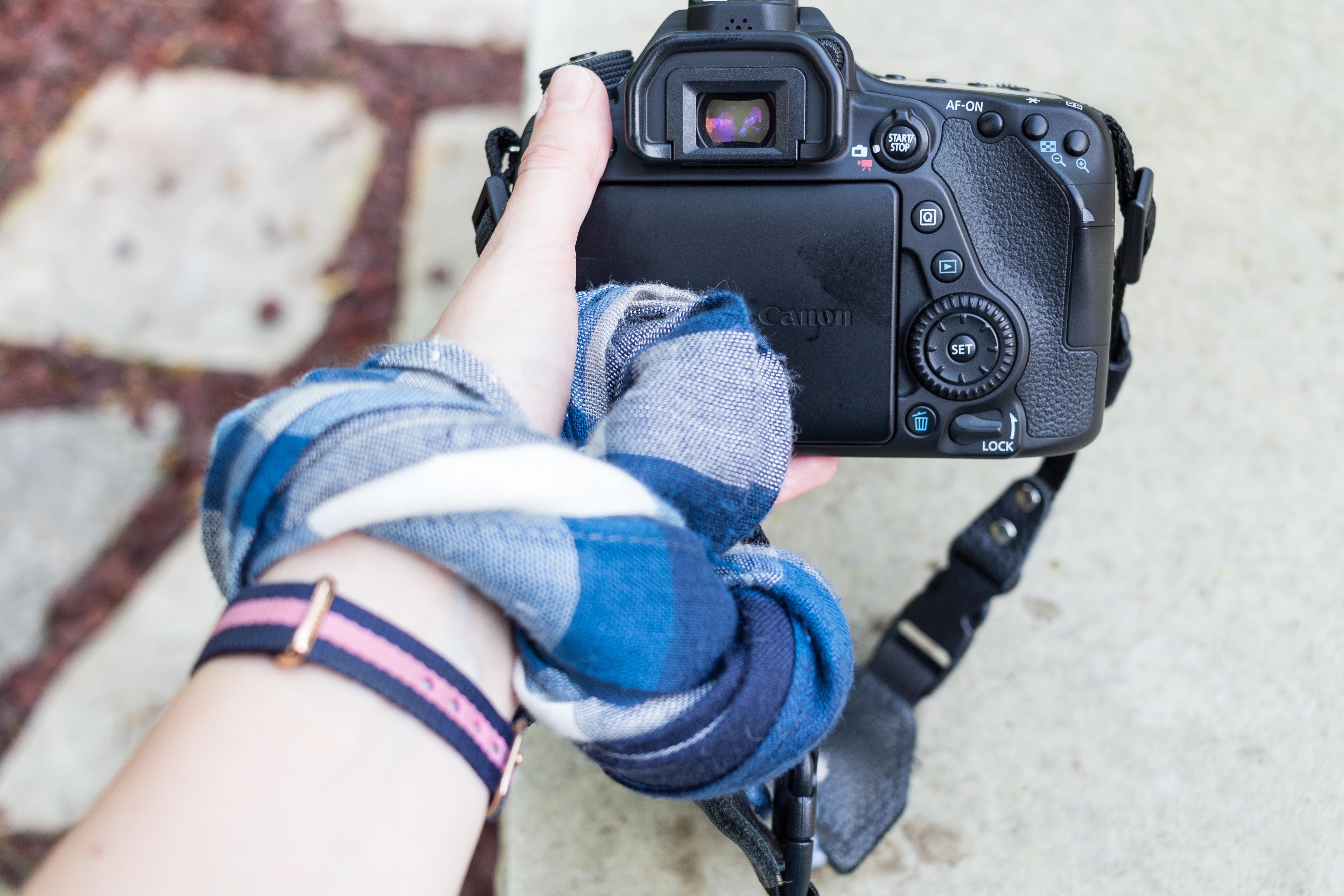 Envy Scarf Strap Photography Gear Review | https://www.roseclearfield.com