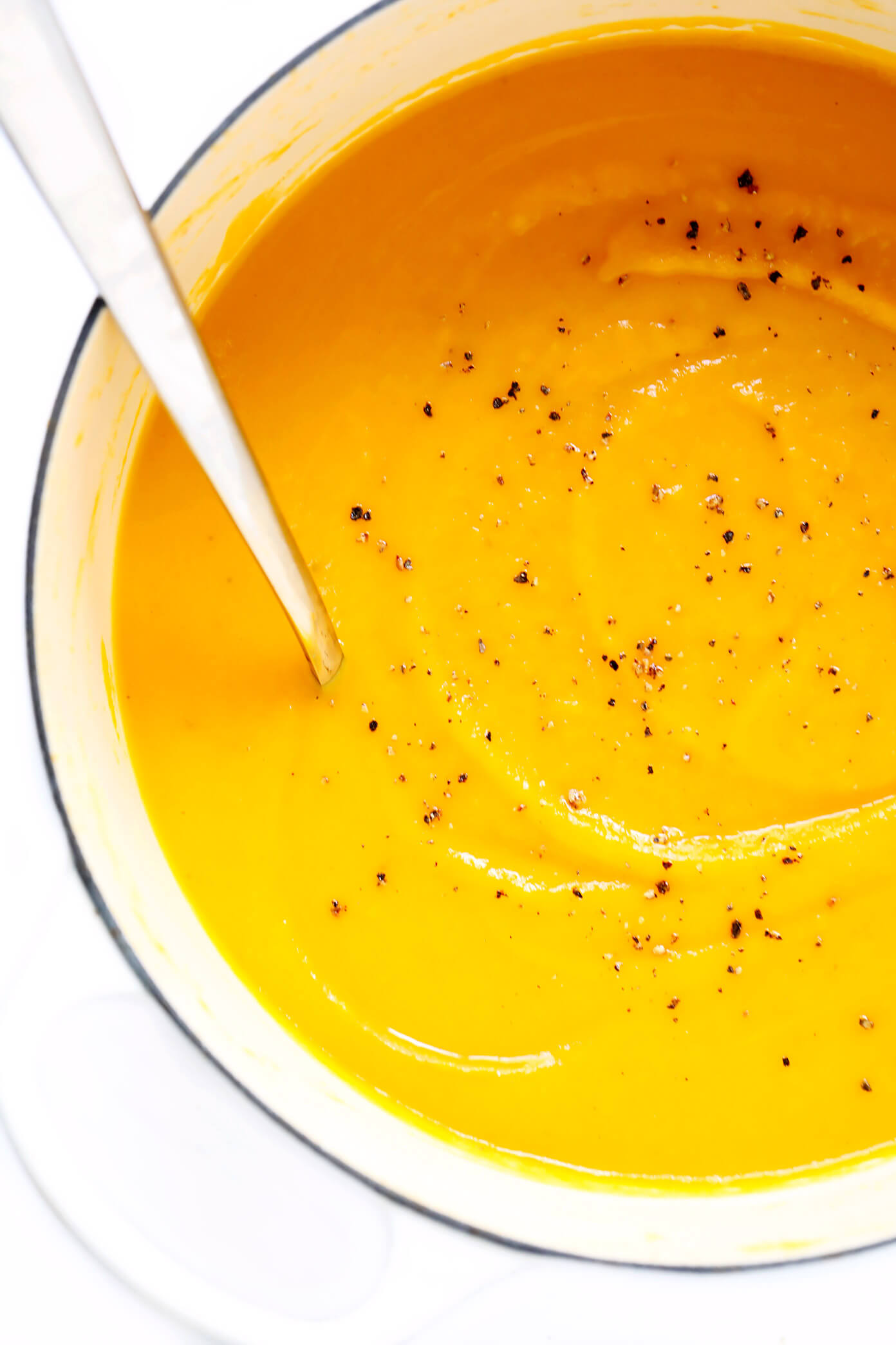 30 Days of Healthy Slow Cooker Dinner Recipes - Butternut Squash Soup via Gimme Some Oven | https://www.roseclearfield.com