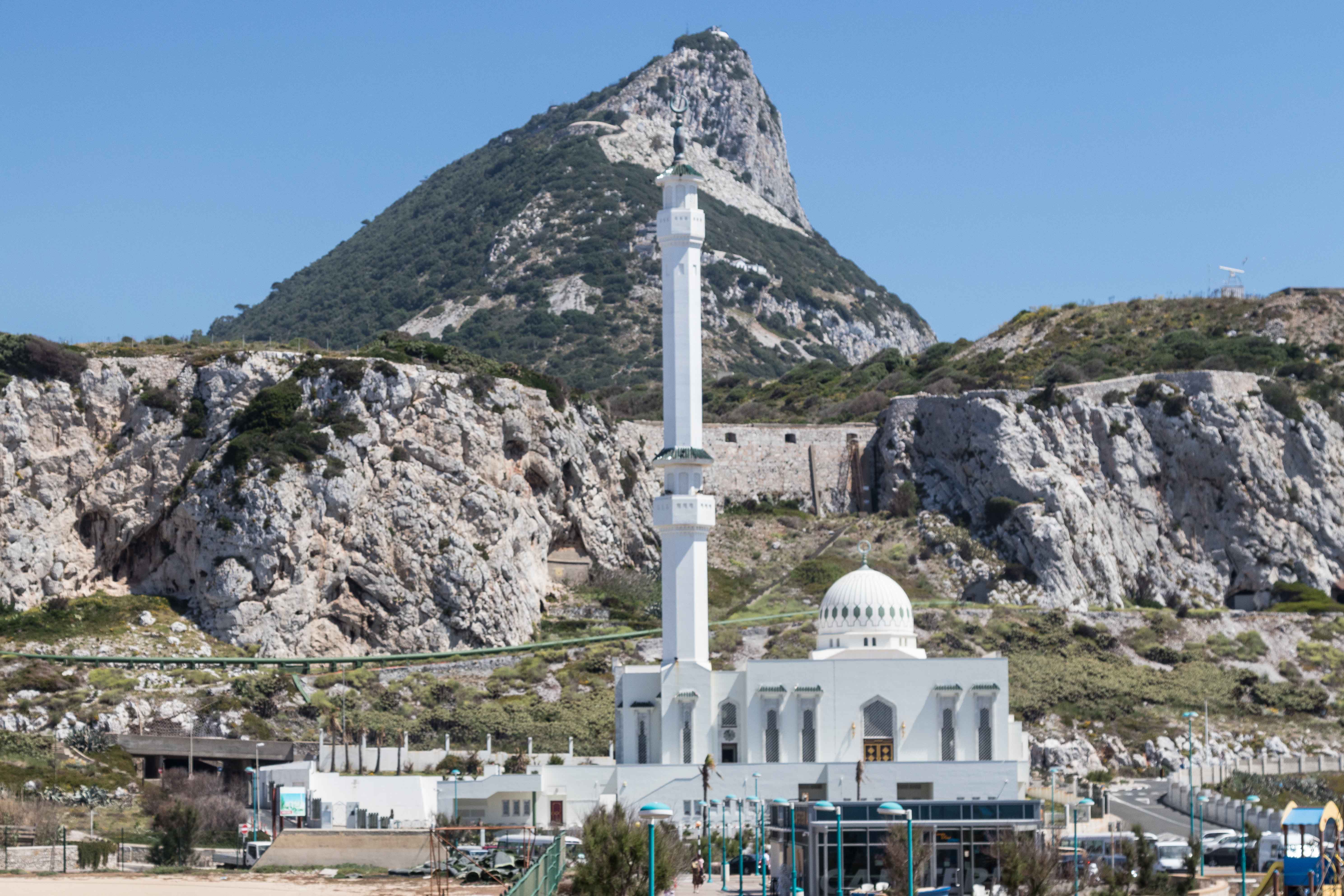 Mediterranean Cruise: Gibraltar, UK | https://www.roseclearfield.com