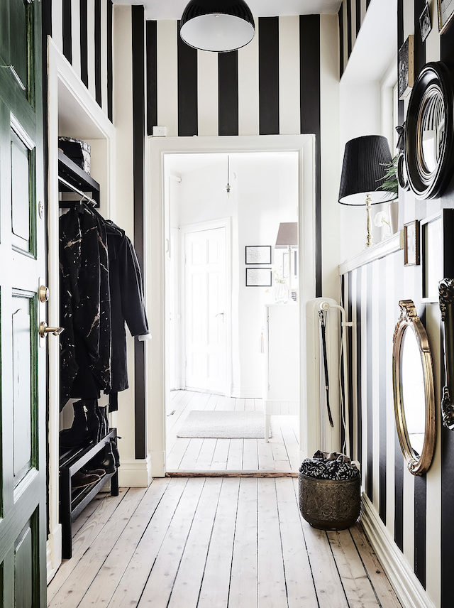 Stripes Inspiration - Black and White Striped Walls via My Scandinavian Home | https://www.roseclearfield.com