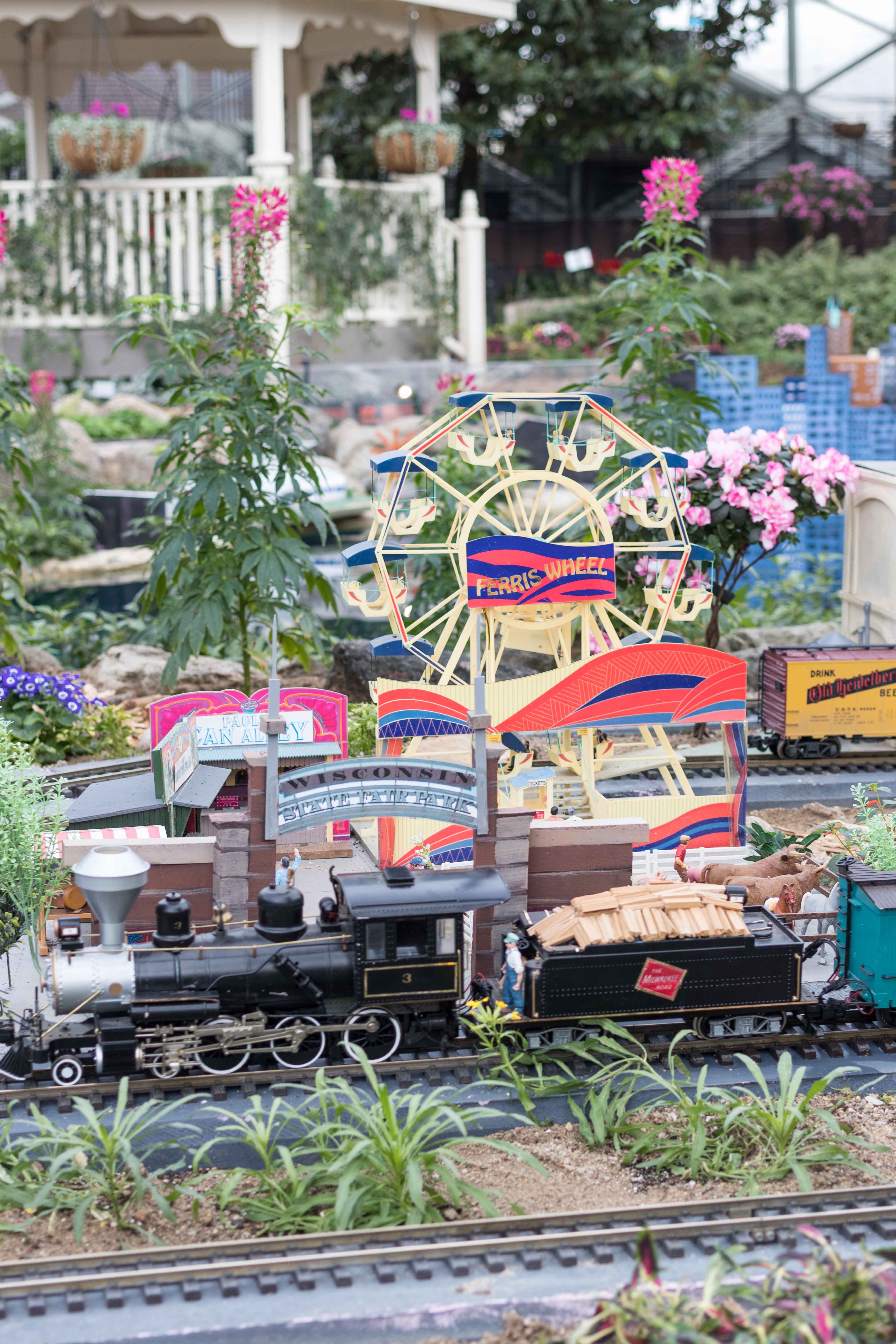 Miniature Milwaukee Garden Train Show at the Domes | https://www.roseclearfield.com