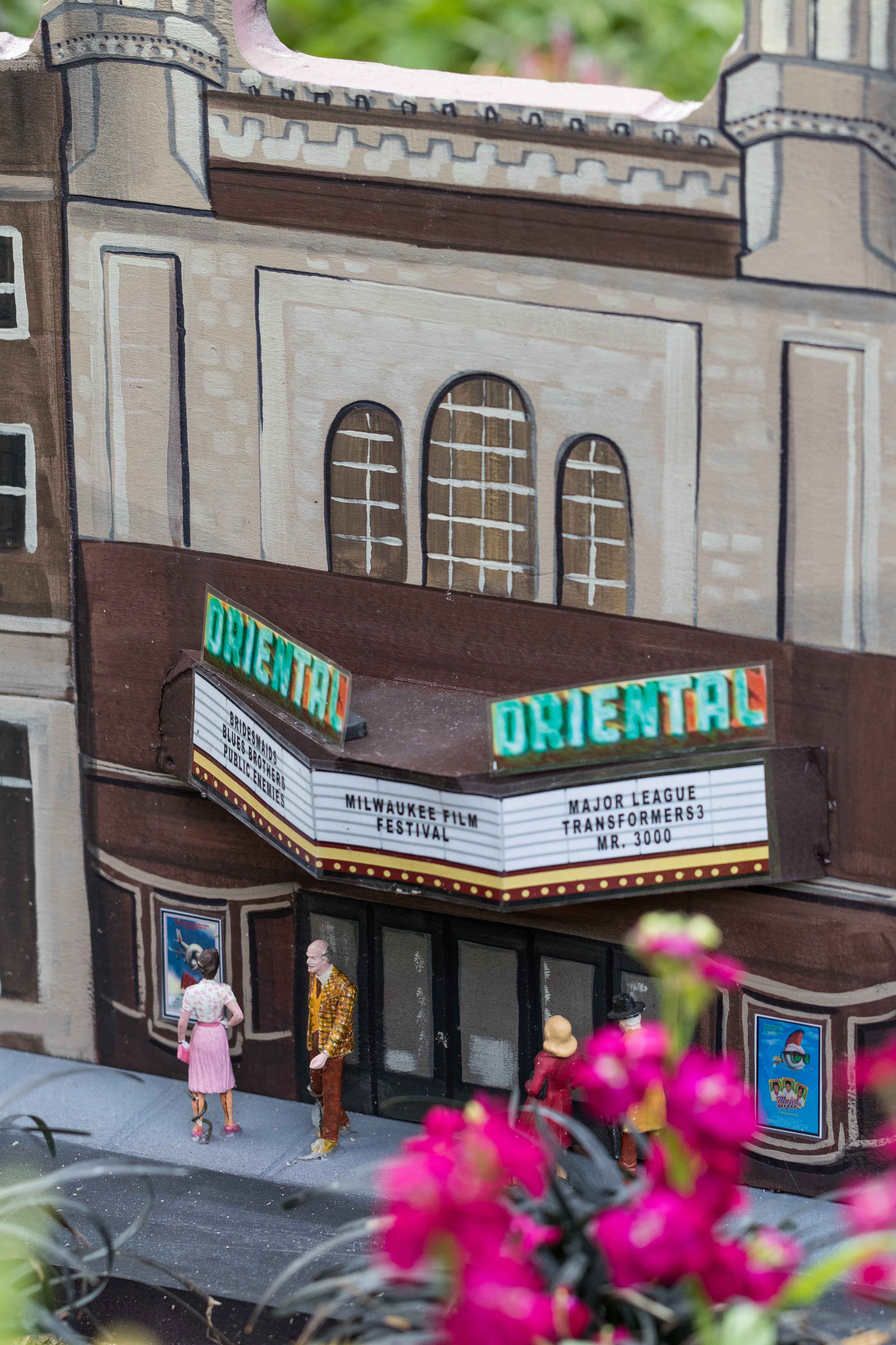 Miniature Milwaukee Garden Train Show at the Domes | https://www.roseclearfield.com