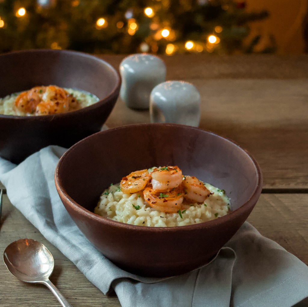 30 Healthy Dinner Recipes for Two - Small Batch Spicy Shrimp Risotto for Two via A Flavor Journal | https://www.roseclearfield.com