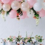 Stunning floral baby shower balloon and flowers display over elegant table settings via lieschen_de on Instagram. #babyshower #floralshower #springshowerinspiration | https://www.roseclearfield.com