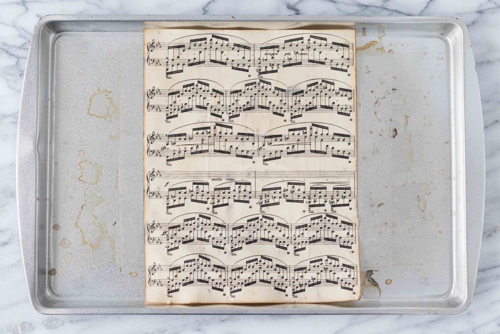 Making brand new paper look vintage or antique is simple and extremely affordable! Create customized paper for your DIY projects with ease.