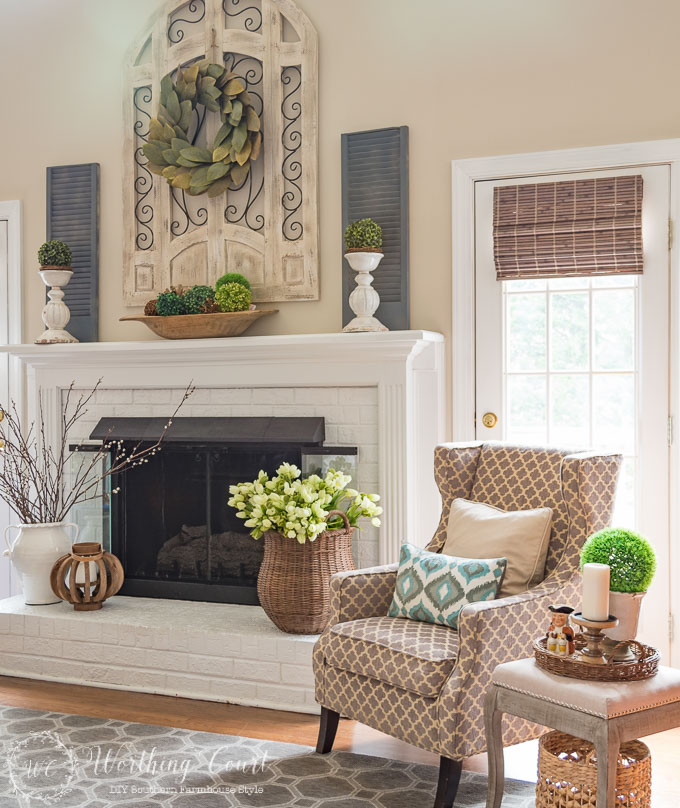 Spring Mantel Inspiration - Spring Fireplace Mantel Hearth via Worthing Court Blog | https://www.roseclearfield.com