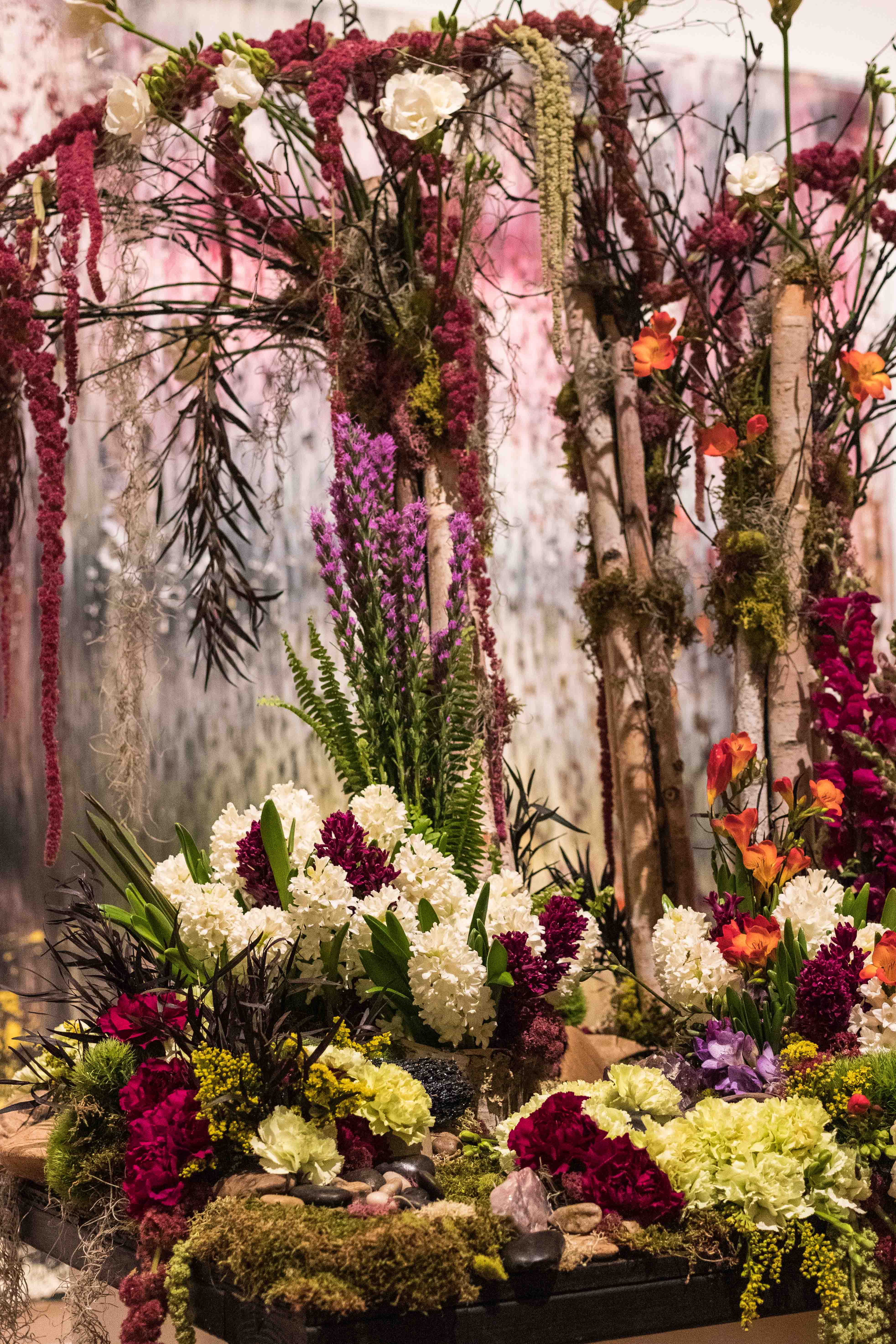 Art in Bloom 2019 at the Milwaukee Art Museum, Milwaukee, WI #ArtinBloom #floralshow #MilwaukeeArtMuseum | https://www.roseclearfield.com