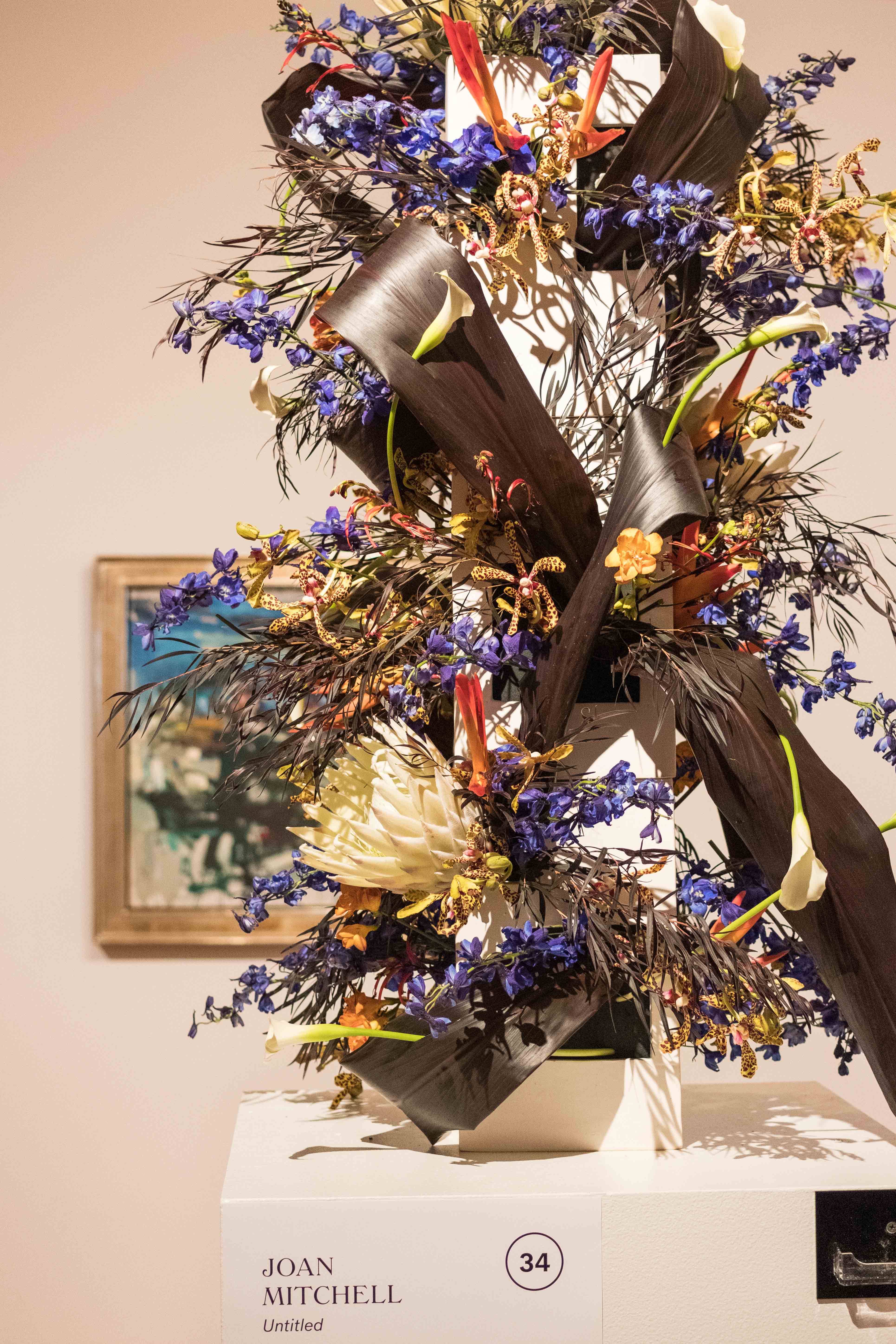 Art in Bloom 2019 at the Milwaukee Art Museum, Milwaukee, WI #ArtinBloom #floralshow #MilwaukeeArtMuseum | https://www.roseclearfield.com