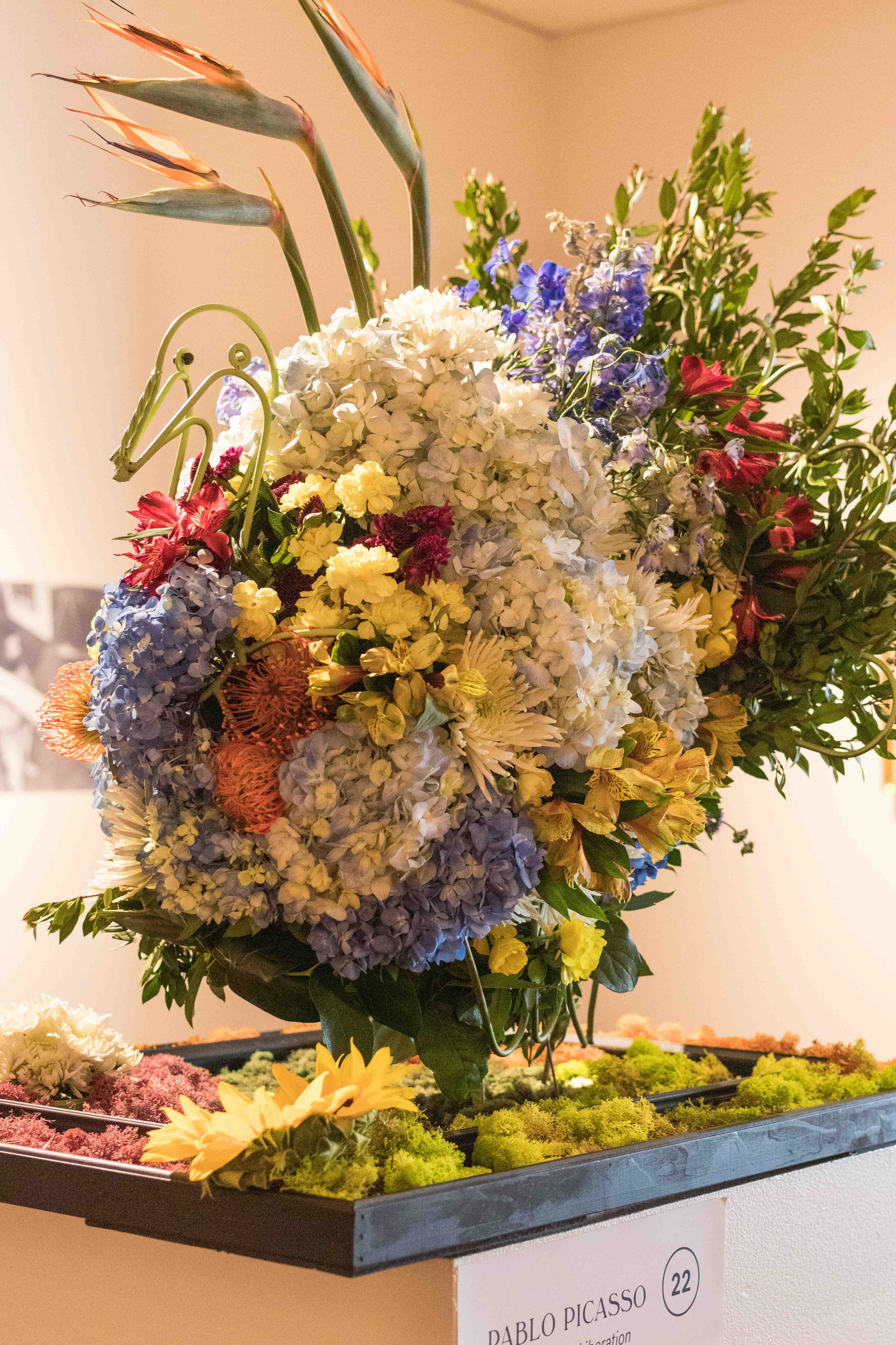 Art in Bloom 2019 at the Milwaukee Art Museum, Milwaukee, WI #ArtinBloom #floralshow #MilwaukeeArtMuseum | https://www.roseclearfield.com