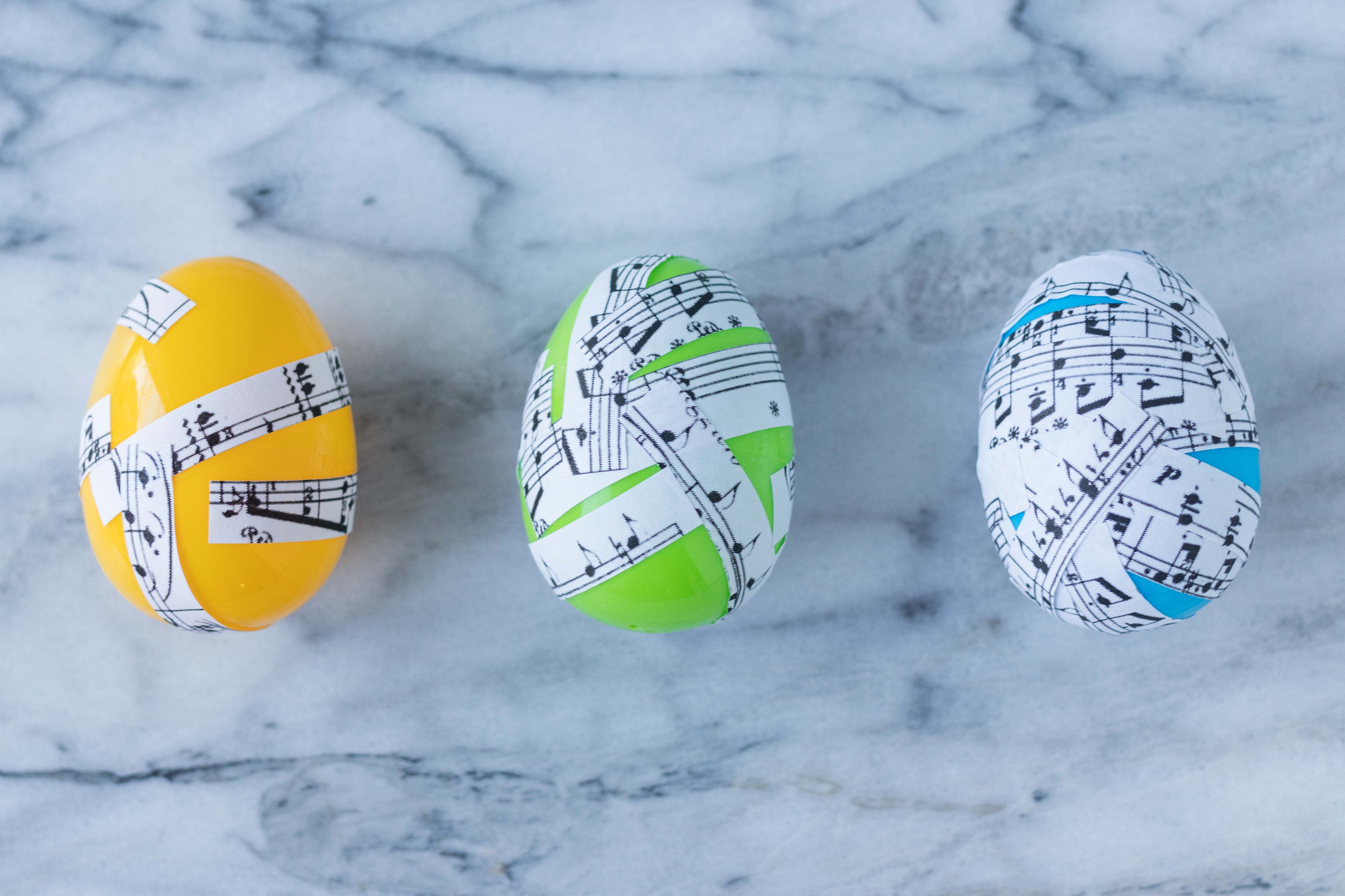 DIY Sheet Music Plastic Easter Eggs | https://www.roseclearfield.com