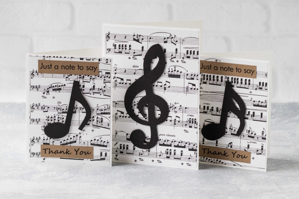 Music note greeting card set: two thank you cards and one plain treble clef card. #sheetmusic #musicnotes #greetingcards | https://www.roseclearfield.com