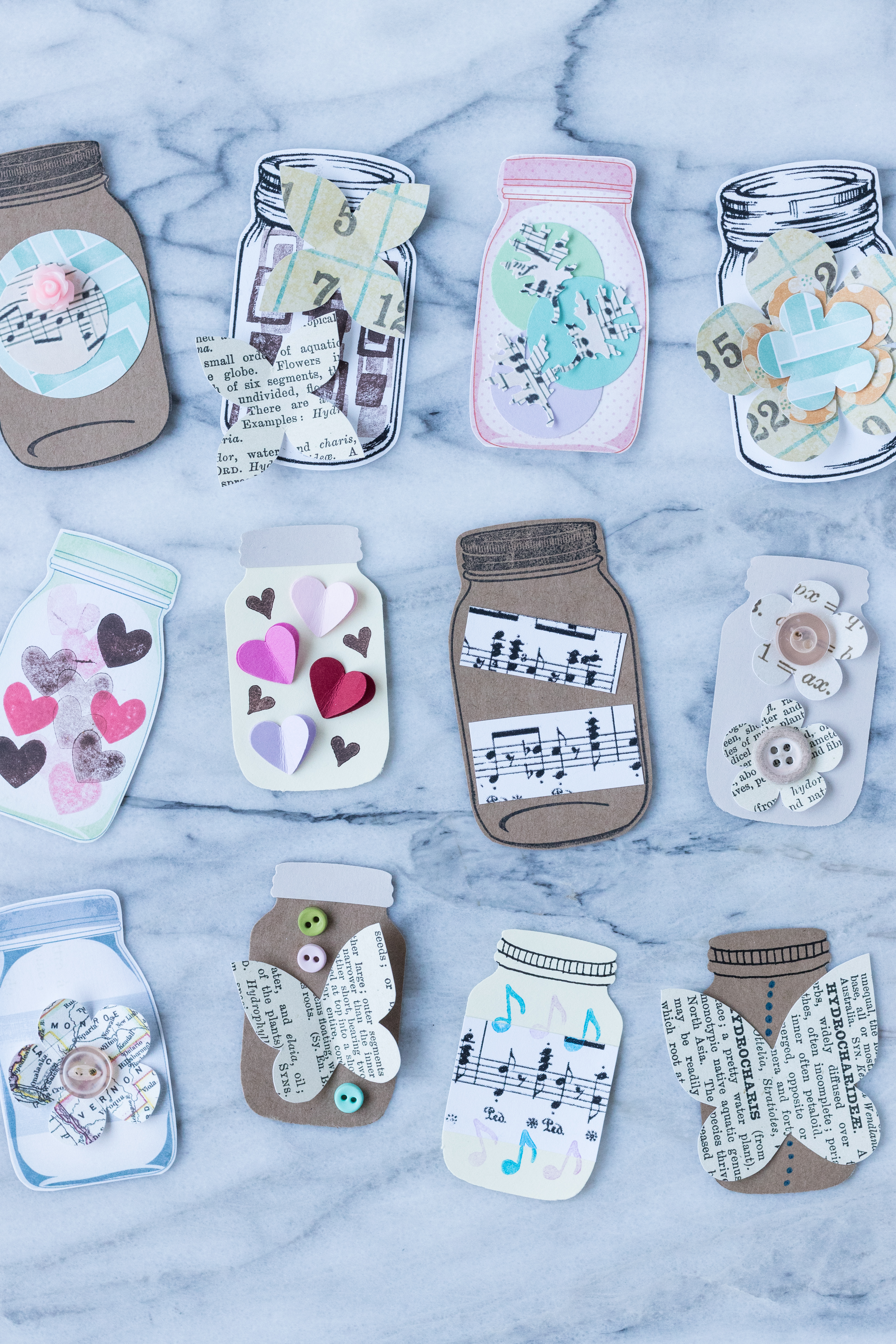 DIY mason jar scrapbook embellishments. Perfect for paper scrapbooking, greeting cards, gift tags, art journals, and much more! #DIY #masonjars #scrapbookembellishments | https://www.roseclearfield.com