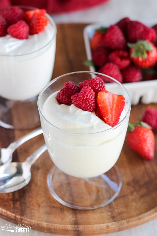 Two-ingredient white chocolate mousse via Celebrating Sweets. It couldn't be easier to make this delicious date night dessert! #whitechocolate #mousse #dessertfortwo | https://www.roseclearfield.com
