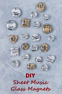 DIY sheet music glass magnets. Perfect to give as gifts or party favors or sell at craft fairs or on Etsy! #DIY #upcycled #sheetmusic | https://www.roseclearfield.com