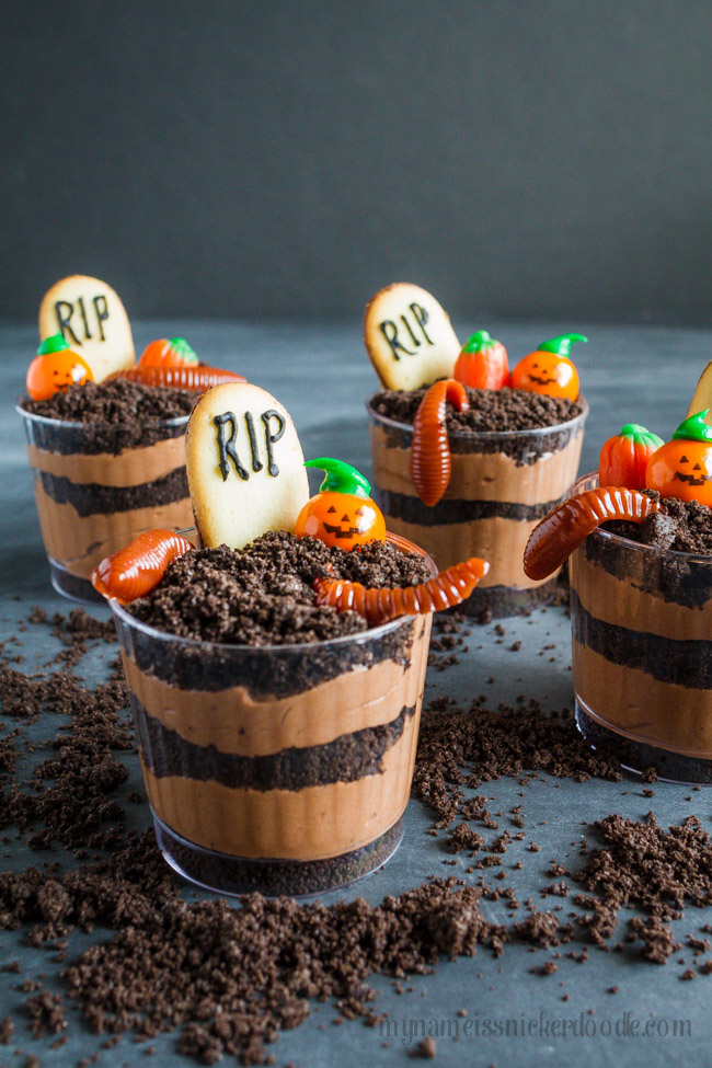 Graveyard Pudding Cookie Dirt Cups My Name is Snickerdoodle