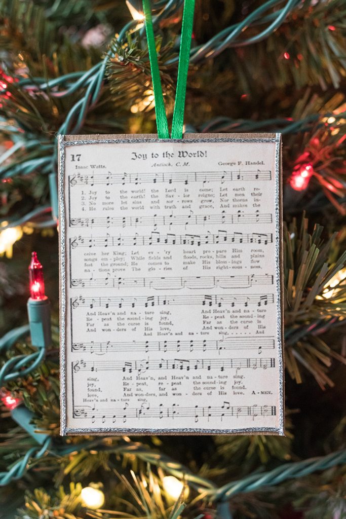 DIY Vintage Christmas Music Ornaments