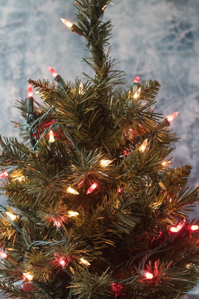 DIY Valentine's Day Mini Tree