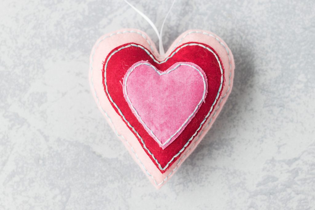 DIY Felt Ornament for Valentine's Day