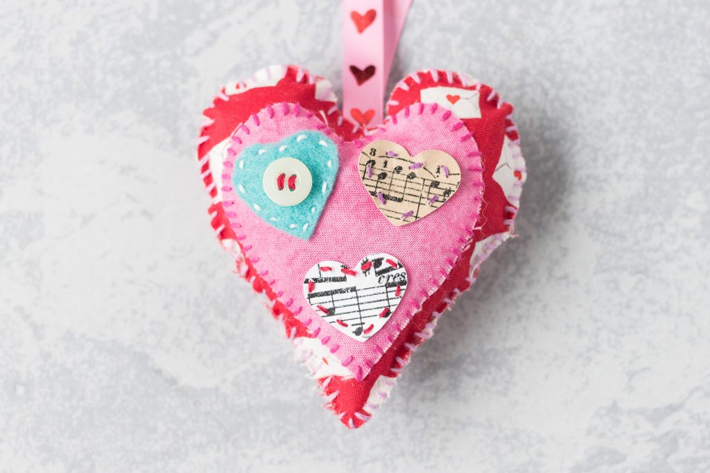 DIY Felt Ornament for Valentine's Day