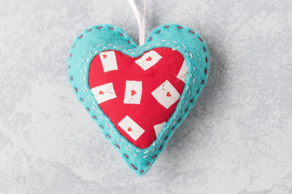 DIY Felt Ornament for Valentine's Day