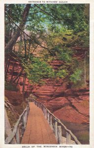 Vintage Postcard Wisconsin Dells Entrance to Witches Gulch