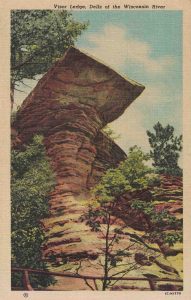 Vintage Postcard Wisconsin Dells Visor Ledge