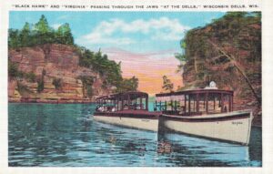 Vintage Postcard Wisconsin Dells Black Hawk and Virginia Passing Through the Jaws