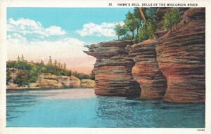 Vintage Postcard Wisconsin Dells Hawk's Bill