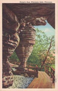 Vintage Postcard Wisconsin Dells Hornets' Nest