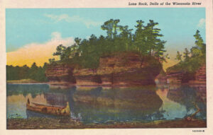 Vintage Postcard Wisconsin Dells Lone Rock