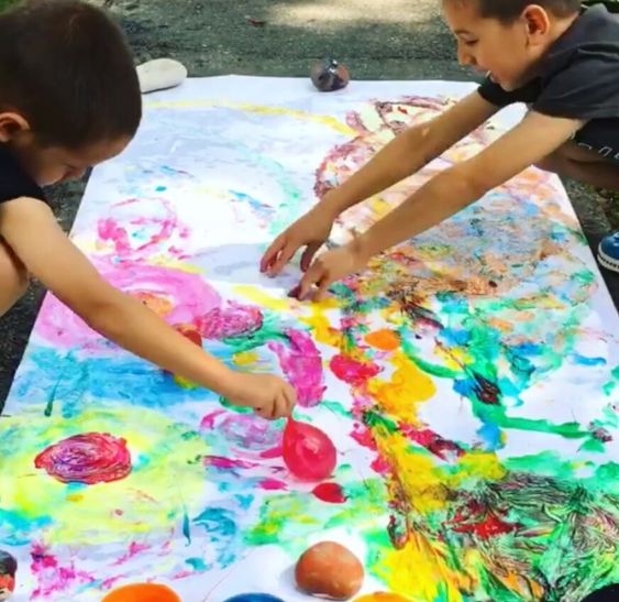 Water Balloon Painting Raising Dragons