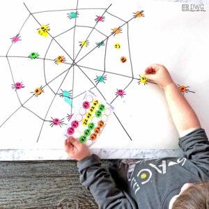 Spider Dots Game Days With Grey