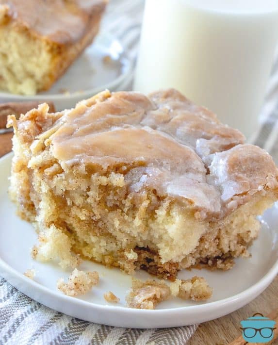 Cinnamon Roll Cake The Country Cook