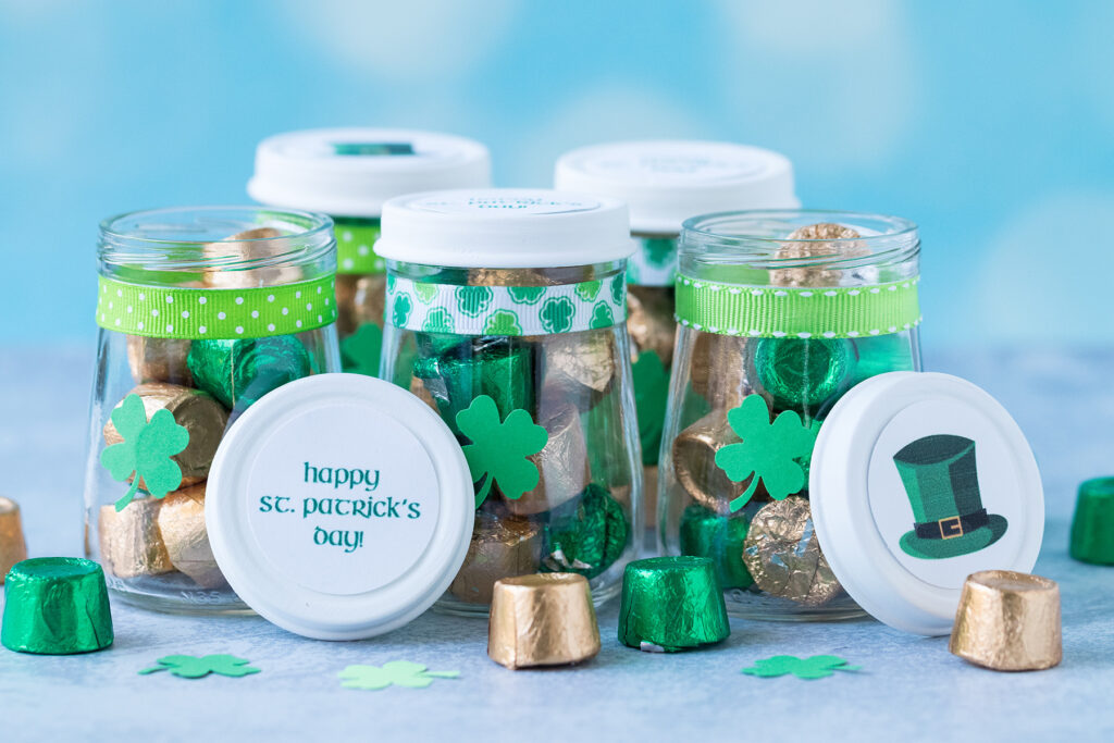 DIY St. Patrick's Day Mini Treat Jars