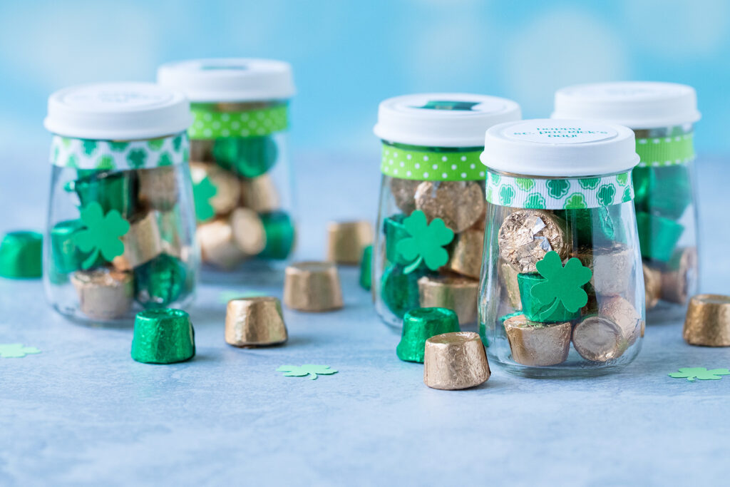 DIY St. Patrick's Day Mini Treat Jars