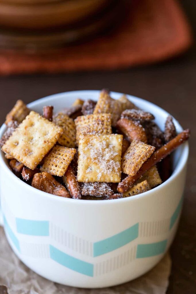 Cinnamon Sugar Chex Mix I Heart Eating