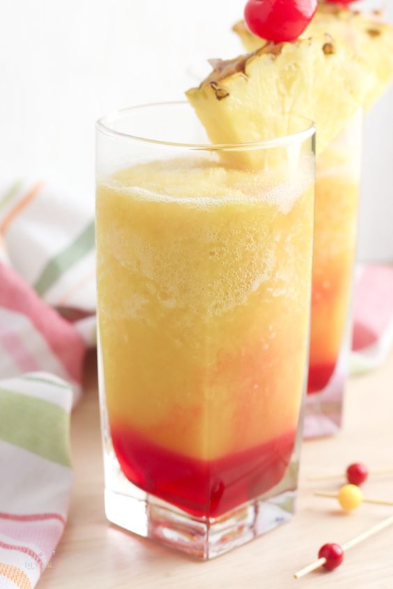 Bahama Mama Smoothie Easy Peasy Desserts