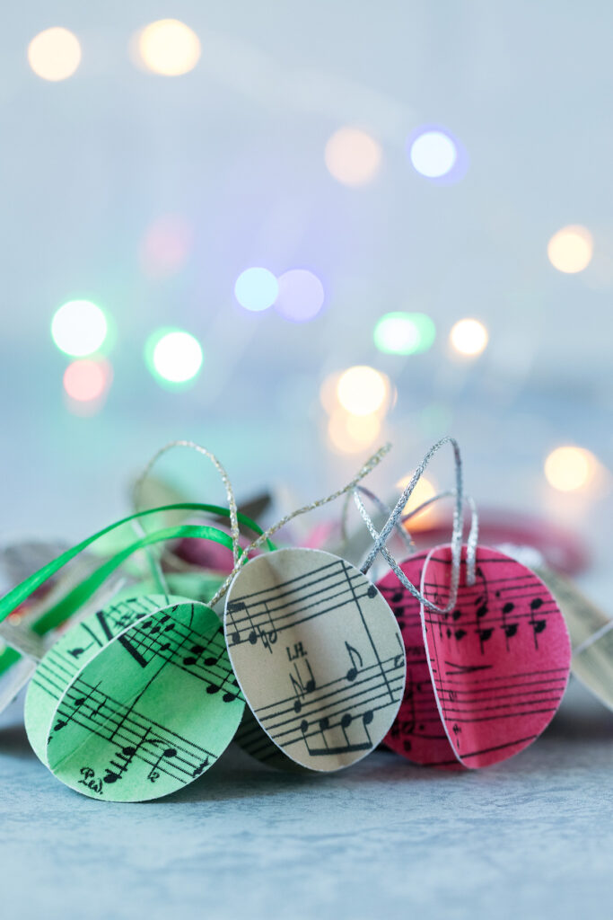 DIY Sheet Music Paper Ornaments