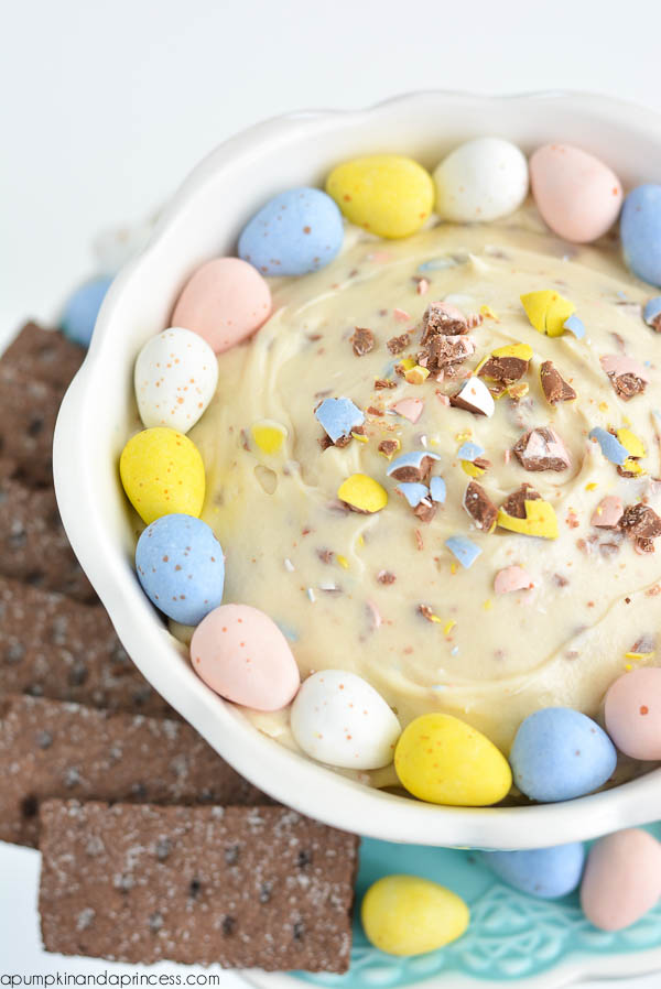 Mini Egg Cheesecake Dip A Pumpkin and a Princess