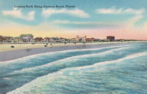 Vintage Postcard Florida Daytona Beach Looking North Preview
