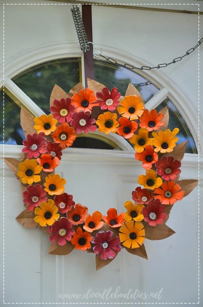 DIY Fall Egg Carton Wreath Doodle Buddies