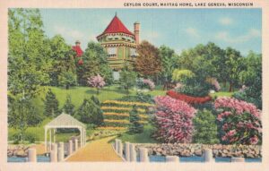 Vintage Postcard Wisconsin Lake Geneva Ceylon Court, Maytag Home Preview