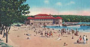 Vintage Postcard Wisconsin Lake Geneva Municipal Bathing Beach