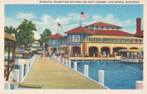 Vintage Postcard Wisconsin Lake Geneva Municipal Recreation Building and Boat Landing Preview
